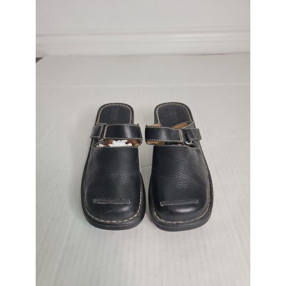 BORN Womens SZ 8 Chunky Platform Mules Black Leather Slip On Clog Shoes - Picture 2 of 10